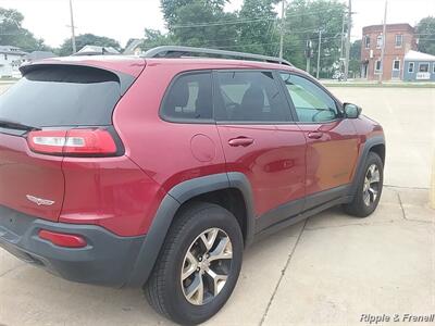 2015 Jeep Cherokee Trailhawk - Photo 6 - Davenport, IA 52802