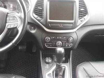 2015 Jeep Cherokee Trailhawk - Photo 13 - Davenport, IA 52802