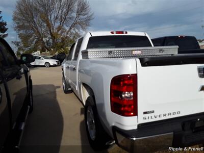 2009 Chevrolet Silverado 1500 LT   - Photo 3 - Davenport, IA 52802