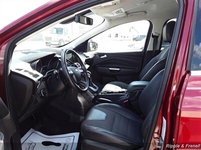 2013 Ford Escape Titanium   - Photo 4 - Davenport, IA 52802