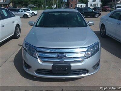 2010 Ford Fusion SEL   - Photo 1 - Davenport, IA 52802