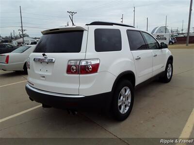 2008 GMC Acadia SLE-1   - Photo 9 - De Witt, IA 52742