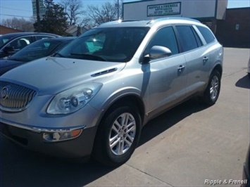 2008 Buick Enclave CX   - Photo 3 - Davenport, IA 52802