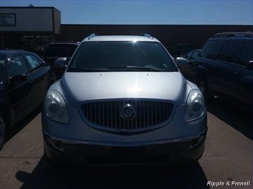 2008 Buick Enclave CX   - Photo 1 - Davenport, IA 52802