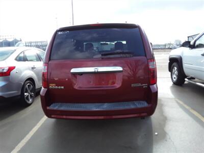 2010 Dodge Grand Caravan Hero   - Photo 11 - De Witt, IA 52742