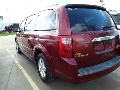 2010 Dodge Grand Caravan Hero   - Photo 10 - De Witt, IA 52742
