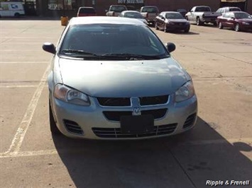 2004 Dodge Stratus SXT   - Photo 1 - Davenport, IA 52802