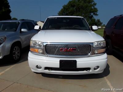 2006 GMC Yukon Denali   - Photo 1 - Silvis, IL 61282