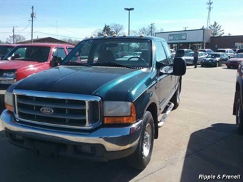 1999 Ford F-250 Super Duty XLT   - Photo 1 - Davenport, IA 52802