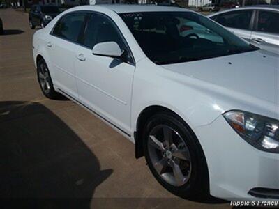 2011 Chevrolet Malibu LT   - Photo 4 - Davenport, IA 52802