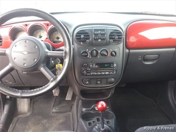 2004 Chrysler PT Cruiser   - Photo 10 - Davenport, IA 52802