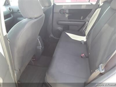 2009 Scion xB   - Photo 6 - Davenport, IA 52802