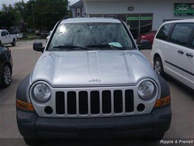 2006 Jeep Liberty Sport Sport 4dr SUV   - Photo 1 - Davenport, IA 52802