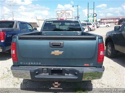 2007 Chevrolet Silverado 1500 LT1 LT1 4dr Extended Cab   - Photo 5 - Davenport, IA 52802