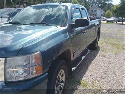 2007 Chevrolet Silverado 1500 LT1 LT1 4dr Extended Cab   - Photo 3 - Davenport, IA 52802