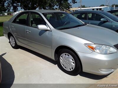 2003 Toyota Camry LE   - Photo 8 - Davenport, IA 52802