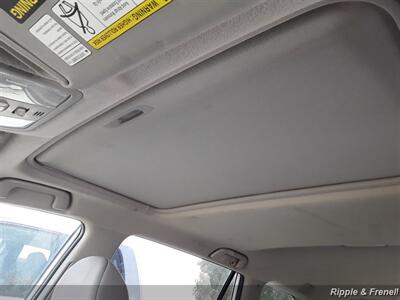 2008 Toyota RAV4 Limited   - Photo 5 - Davenport, IA 52802