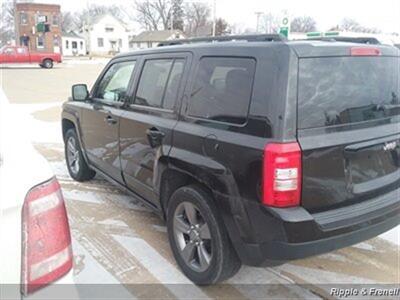 2011 Jeep Patriot Sport   - Photo 7 - Davenport, IA 52802