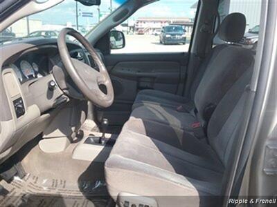 2002 Dodge Ram 1500 ST   - Photo 8 - Silvis, IL 61282