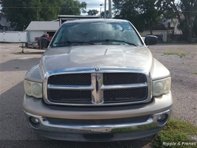 2002 Dodge Ram 1500 ST   - Photo 1 - Silvis, IL 61282