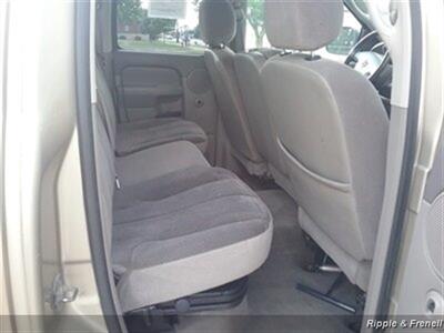 2002 Dodge Ram 1500 ST   - Photo 11 - Silvis, IL 61282