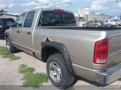 2002 Dodge Ram 1500 ST   - Photo 7 - Silvis, IL 61282
