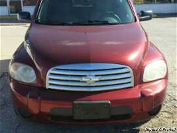 2008 Chevrolet HHR LS - Photo 1 - Davenport, IA 52802