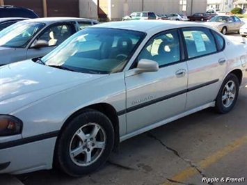 2003 Chevrolet Impala LS   - Photo 1 - Davenport, IA 52802