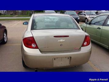 2007 Chevrolet Cobalt LT   - Photo 3 - Davenport, IA 52802