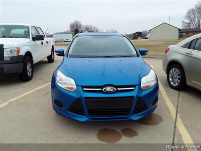 2014 Ford Focus SE   - Photo 1 - De Witt, IA 52742