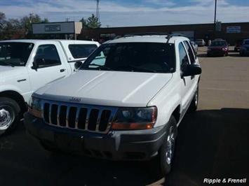 1999 Jeep Grand Cherokee Laredo 4dr Laredo   - Photo 1 - Davenport, IA 52802