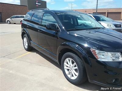2016 Dodge Journey SXT - Photo 4 - Davenport, IA 52802
