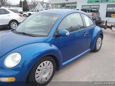 2004 Volkswagen Beetle GL   - Photo 3 - Davenport, IA 52802