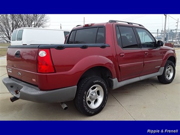 2002 Ford Explorer Sport Trac Value   - Photo 8 - Davenport, IA 52802