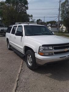 2003 Chevrolet Suburban 1500 LS   - Photo 3 - Davenport, IA 52802