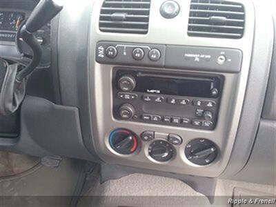 2005 GMC Canyon Z71 SLE 2dr Regular Cab Z71 SLE   - Photo 11 - Davenport, IA 52802