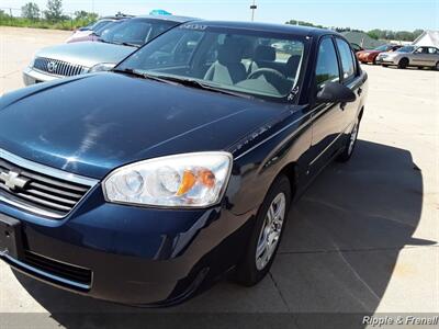 2007 Chevrolet Malibu LS Fleet   - Photo 3 - Davenport, IA 52802