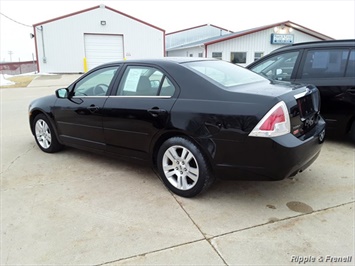 2006 Ford Fusion V6 SEL   - Photo 4 - Davenport, IA 52802