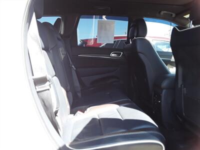 2015 Jeep Grand Cherokee Overland   - Photo 12 - Silvis, IL 61282