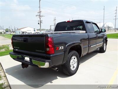 2003 Chevrolet Silverado 1500 LT 4dr Extended Cab LT   - Photo 9 - Davenport, IA 52802