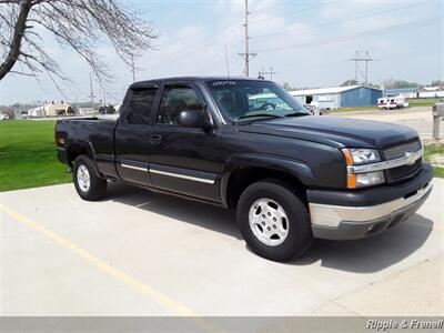 2003 Chevrolet Silverado 1500 LT 4dr Extended Cab LT   - Photo 12 - Davenport, IA 52802