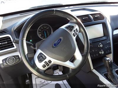 2012 Ford Explorer XLT   - Photo 5 - Silvis, IL 61282