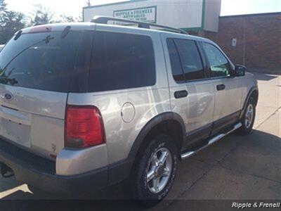 2003 Ford Explorer XLT 4dr XLT   - Photo 6 - Davenport, IA 52802