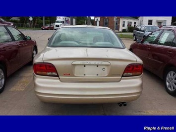 2001 Oldsmobile Intrigue GX   - Photo 4 - Davenport, IA 52802