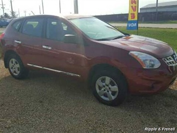 2011 Nissan Rogue S   - Photo 5 - Davenport, IA 52802