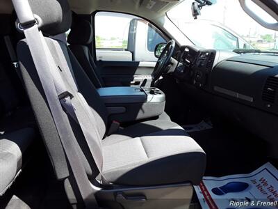 2011 Chevrolet Silverado 1500 LT   - Photo 9 - Davenport, IA 52802