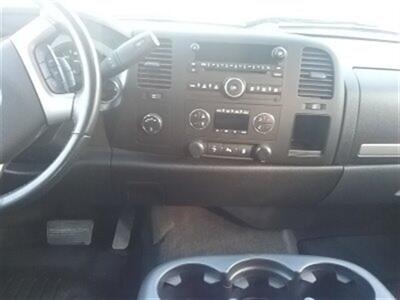 2013 GMC Sierra 1500 SLE   - Photo 13 - Silvis, IL 61282