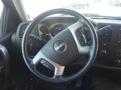 2013 GMC Sierra 1500 SLE   - Photo 12 - Silvis, IL 61282