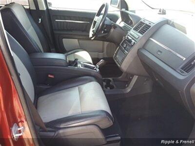 2009 Dodge Journey R/T   - Photo 11 - Davenport, IA 52802