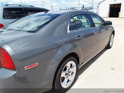 2008 Chevrolet Malibu LT   - Photo 9 - Davenport, IA 52802